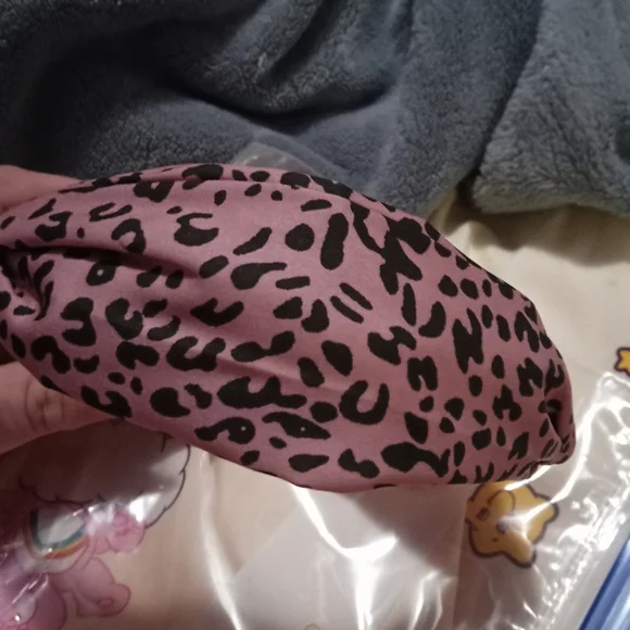 Tan Leopard Print Twisted Headband - Women Accessories Hair Accessories - Picture 3 of 6